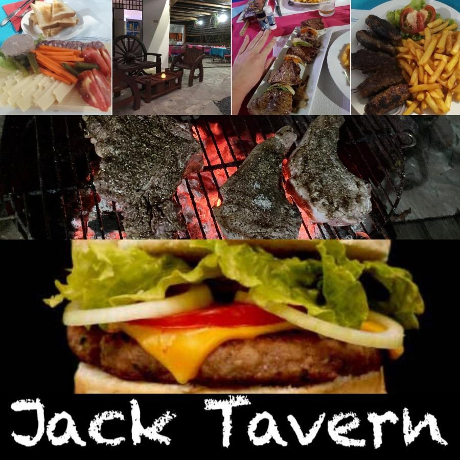 Jacktavern - Auberge De Jeunesse ปวงต์-นัวร์ ภายนอก รูปภาพ