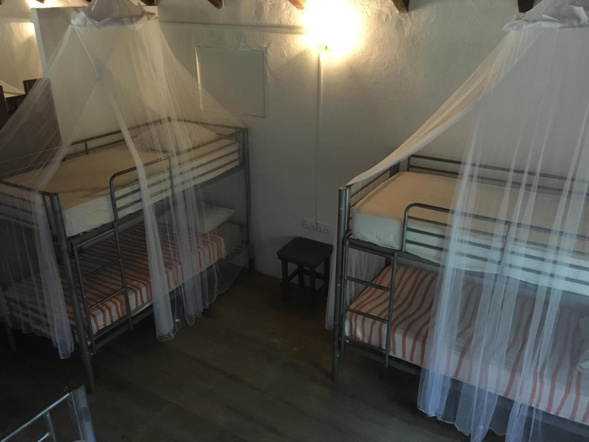 Jacktavern - Auberge De Jeunesse ปวงต์-นัวร์ ภายนอก รูปภาพ